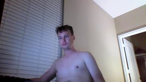 Snapshot of cooldude122222 chatting on 12.04.24 cooldude122222 online show from 12.04.24