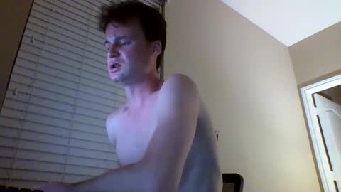 Snapshot of cooldude122222 chatting on 01.29.25 cooldude122222 online show from 01.29.25