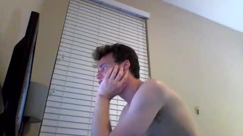 Snapshot of cooldude122222 chatting on 02.08.25 cooldude122222 online show from 02.08.25