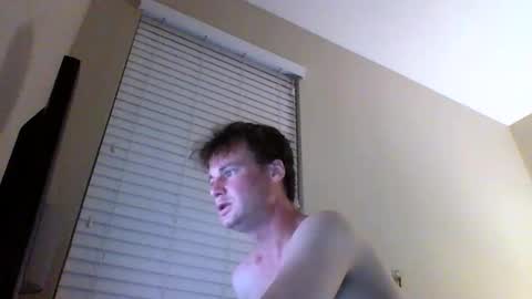 Snapshot of cooldude122222 chatting on 02.17.25 cooldude122222 online show from 02.17.25