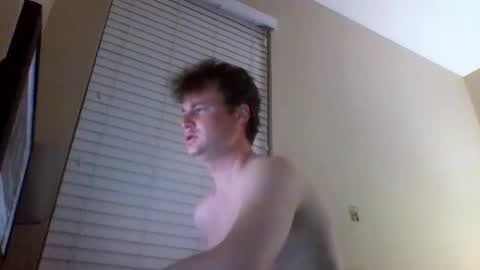 Snapshot of cooldude122222 chatting on 03.11.25 cooldude122222 online show from 03.11.25