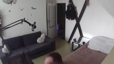 Coolfoolpair online show from 01.10.26