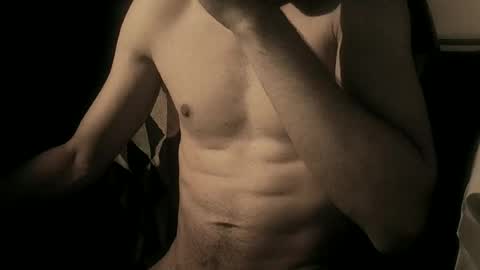 Snapshot of coolmementox chatting on 06.18.26 ChoveEnArrakis online show from 06.18.26