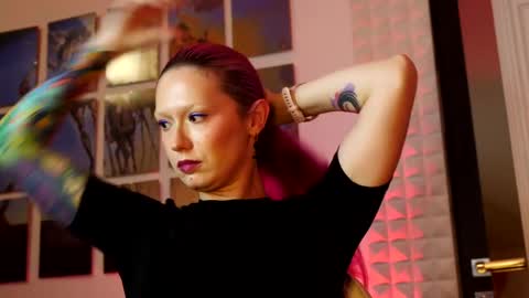 Ginger The Cringer online show from 06.06.26