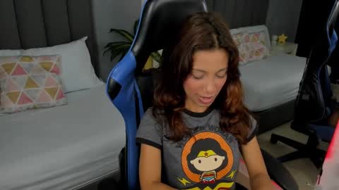  CORA  online show from 03.11.25