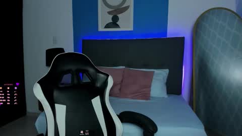  CORA  online show from 10.06.25