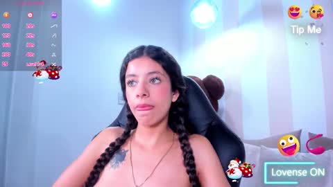 Snapshot of coral_taylorr chatting on 02.22.25 Coral online show from 02.22.25