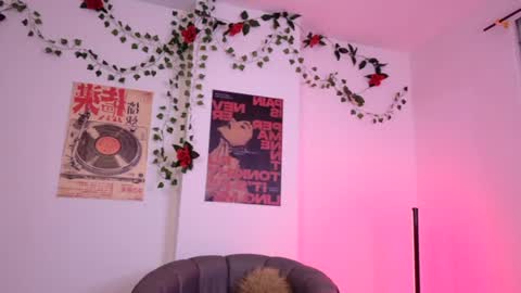 Coralie Bronson online show from 06.20.26