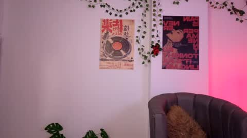 Coralie Bronson online show from 07.03.26