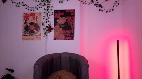 Coralie Bronson online show from 07.10.26