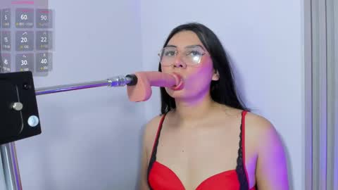 Snapshot of coraline_hot18 chatting on 02.19.25 coraline hot18 online show from 02.19.25