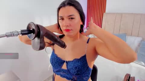 Snapshot of coraline_hot18 chatting on 09.11.25 coraline hot18 online show from 09.11.25