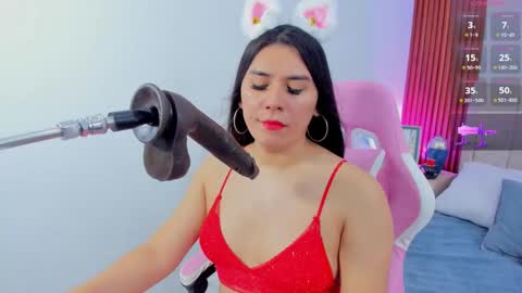 Snapshot of coraline_hot18 chatting on 10.18.25 coraline hot18 online show from 10.18.25