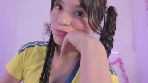 Snapshot of coralinexxx07 chatting on 06.17.26 Coraline uwu Bienvenidos al dulce mundo de Coraline Hola amores soy Coraline Una chica tierna juguetona online show from 06.17.26