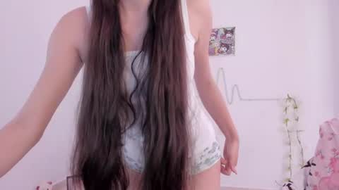 Snapshot of coralinexxx07 chatting on 07.21.26 Coraline uwu Bienvenidos al dulce mundo de Coraline Hola amores soy Coraline Una chica tierna juguetona online show from 07.21.26