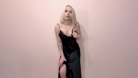 Bella online show from 05.24.26