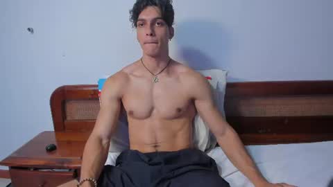 Snapshot of corey_vale chatting on 07.28.26 corey_vale online show from 07.28.26