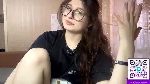 Elisheva online show from 03.20.26