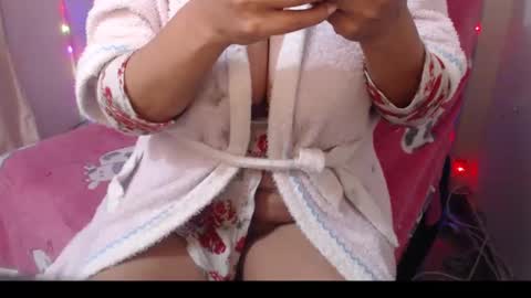 Snapshot of corinnahothotxxx chatting on 01.13.25 corinnahothotxxx online show from 01.13.25