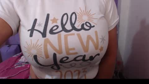 Snapshot of corinnahothotxxx chatting on 02.10.25 corinnahothotxxx online show from 02.10.25