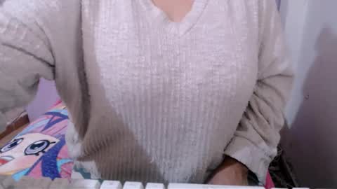 Snapshot of corinnahothotxxx chatting on 02.01.26 corinnahothotxxx online show from 02.01.26