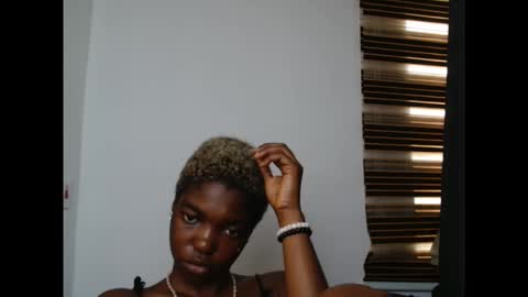 cornxcuntx online show from 10.15.25