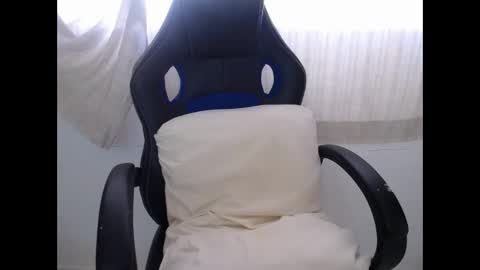 corolaxxl online show from 12.19.25