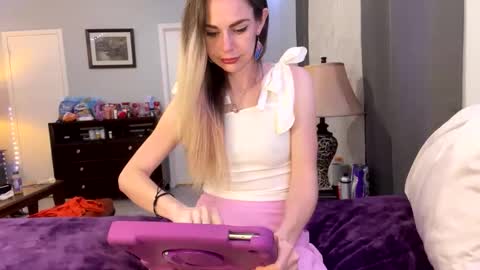 Snapshot of corolineclovr_and_kirkinator chatting on 02.28.26 corolineclovr_and_kirkinator online show from 02.28.26