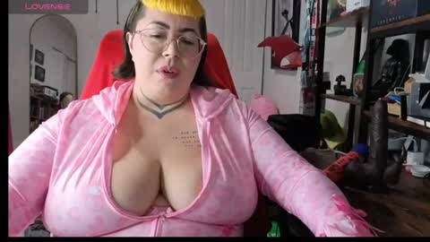 Snapshot of cosplaybruja305 chatting on 07.31.26 Miss Mei online show from 07.31.26