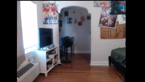 Snapshot of costumemenagerie chatting on 05.23.26 Amethyst Cox online show from 05.23.26