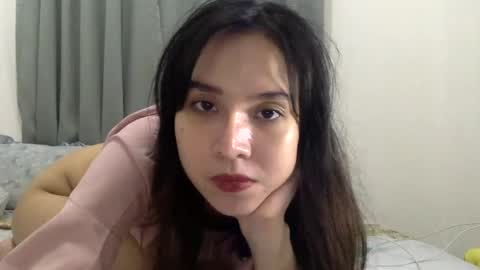 Liz Gwyneth Charlota online show from 06.19.26