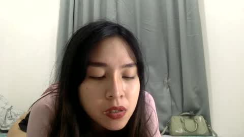Liz Gwyneth Charlota online show from 06.25.26