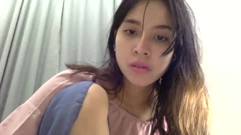 Liz Gwyneth Charlota online show from 07.17.26