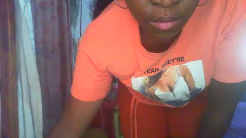 couleur_vanille online show from 12.03.24