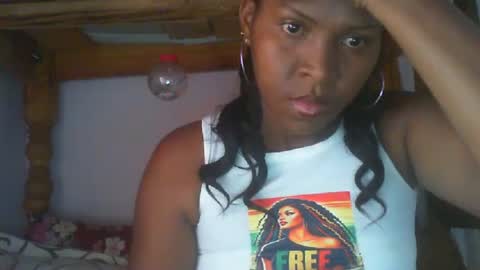 couleur_vanille online show from 12.28.24