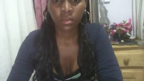 couleur_vanille online show from 01.30.25