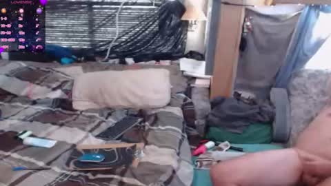 Snapshot of countryfuckers chatting on 07.28.26 Alaskawildcouple online show from 07.28.26