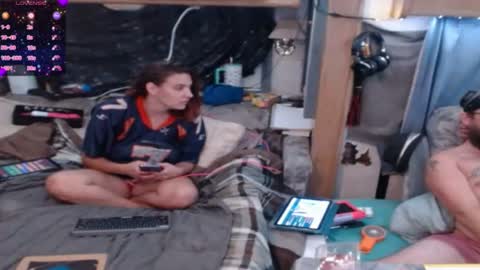Snapshot of countryfuckers chatting on 07.29.26 Alaskawildcouple online show from 07.29.26