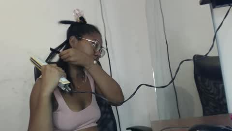 Snapshot of couple_hot0240129 chatting on 02.13.26 couple_hot0240129 online show from 02.13.26