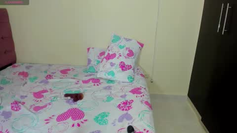 couple_megan_and_jhon2 online show from 11.19.25