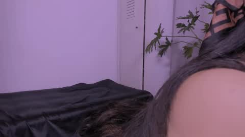 Snapshot of couple_sexxo chatting on 10.23.25 Couple sexxo online show from 10.23.25