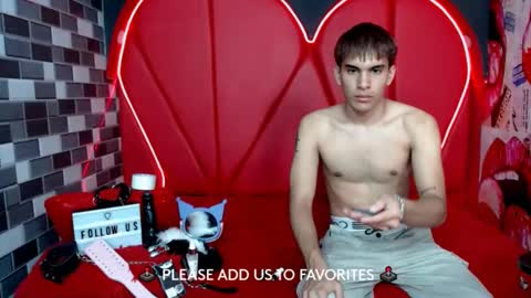 MIA LIZ AND SAM online show from 02.05.25