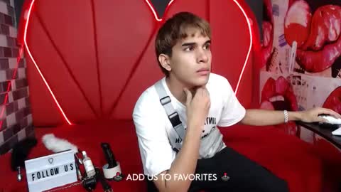 MIA LIZ AND SAM online show from 02.17.25