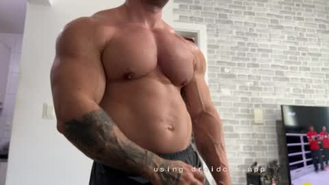 couplemuscle40 online show from 06.05.26