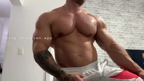 couplemuscle40 online show from 07.01.26