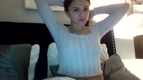 couplethings903612 online show from 12.11.24