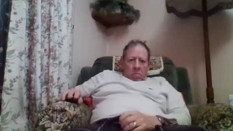 Snapshot of courieral1 chatting on 02.17.25 courieral1 online show from 02.17.25