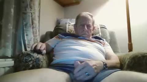 Snapshot of courieral1 chatting on 09.17.25 courieral1 online show from 09.17.25