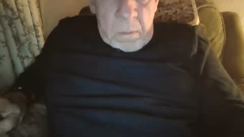 Snapshot of courieral1 chatting on 09.24.25 courieral1 online show from 09.24.25