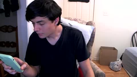 Snapshot of courtshipdating chatting on 04.27.26 Harry online show from 04.27.26